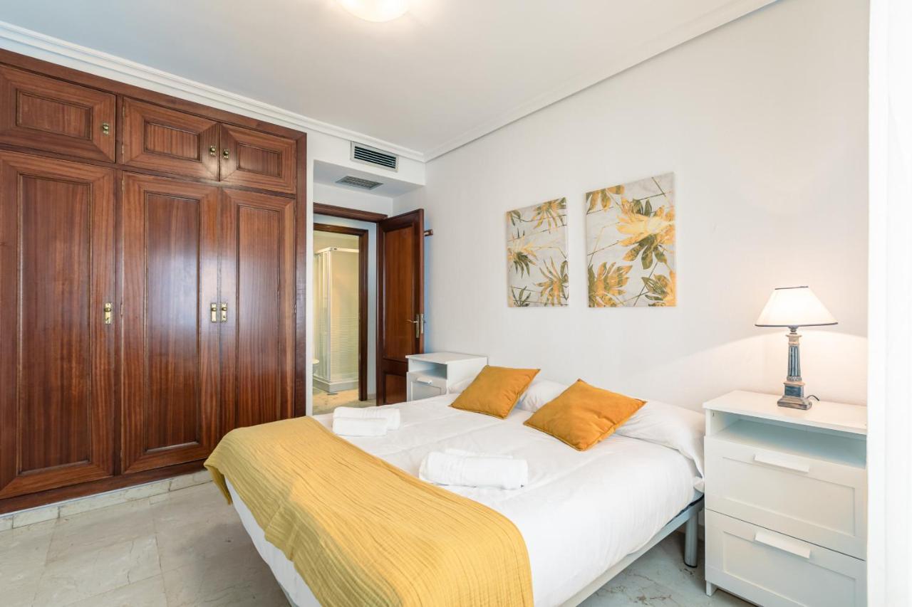 Green- Apartments Las Setas Seville Exterior photo
