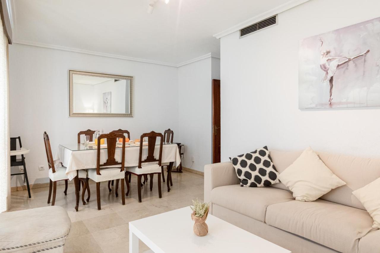 Green- Apartments Las Setas Seville Exterior photo